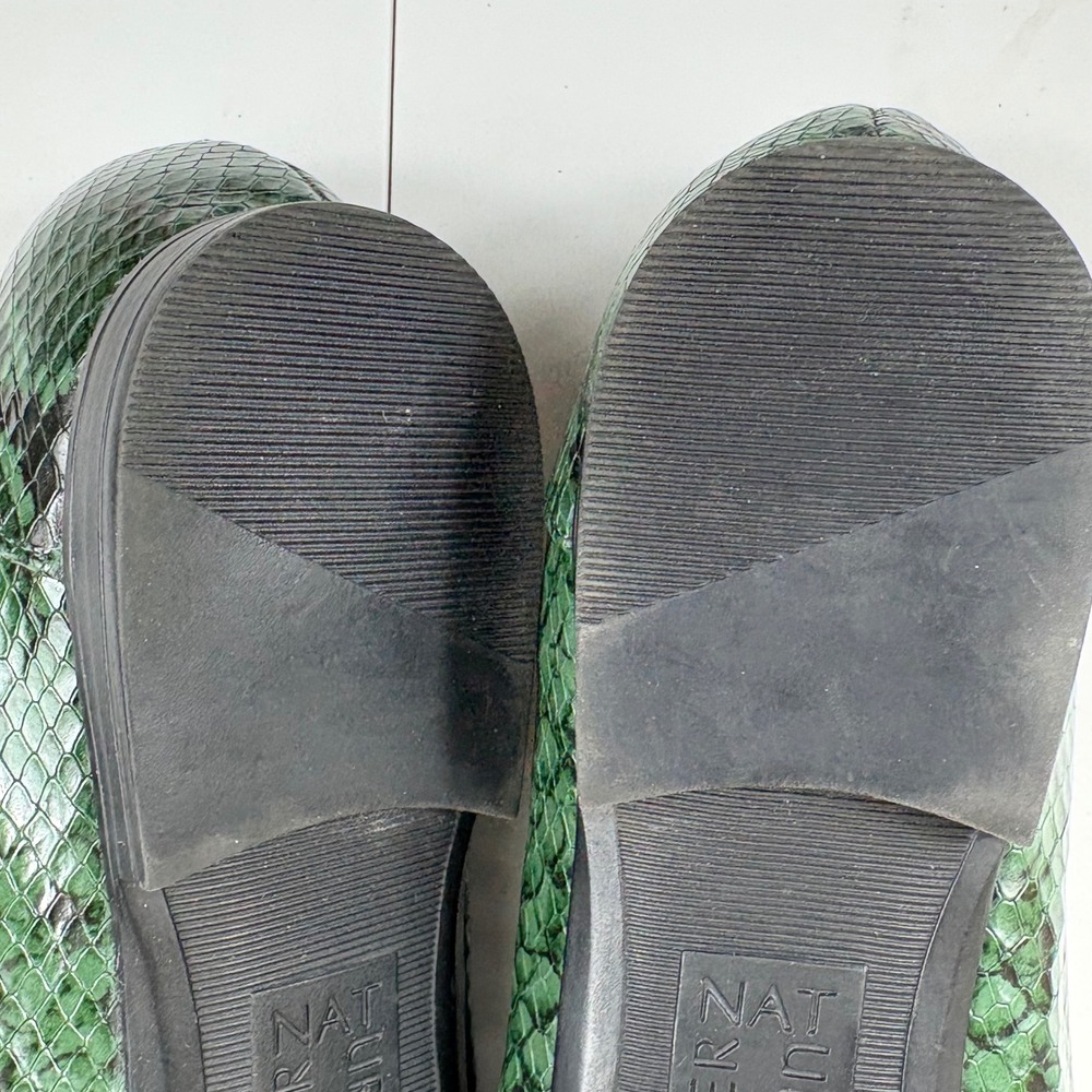 Green Snake Print Pointed Toe Loafers Womens 8.5 Minimalist Flats - Picture 9 of 9